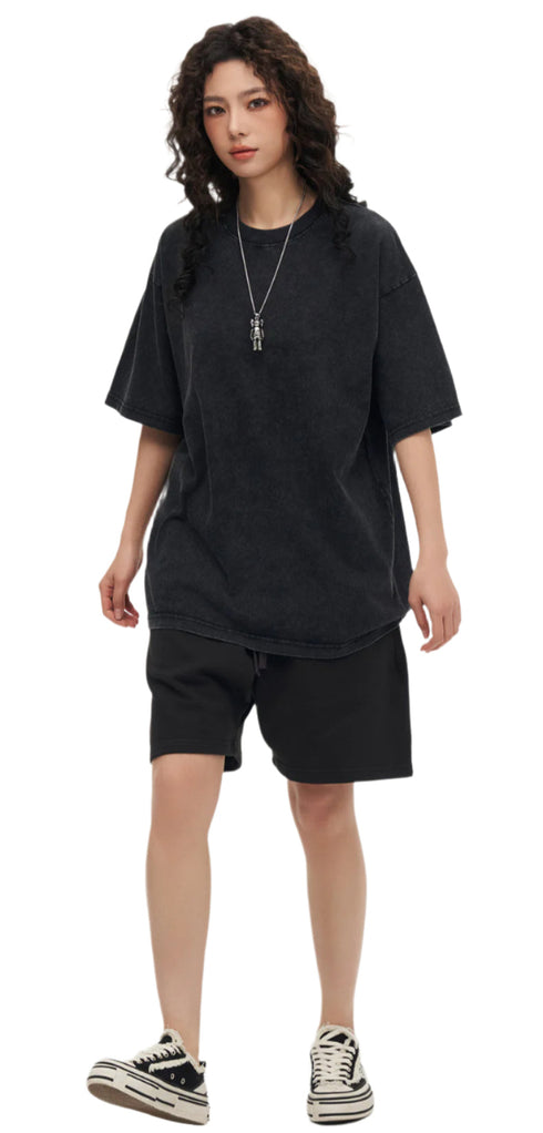 UrbanEdge Distressed Cotton Tee – Vintage Style & Modern Comfort